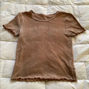 XS woman’s American eagle crop top